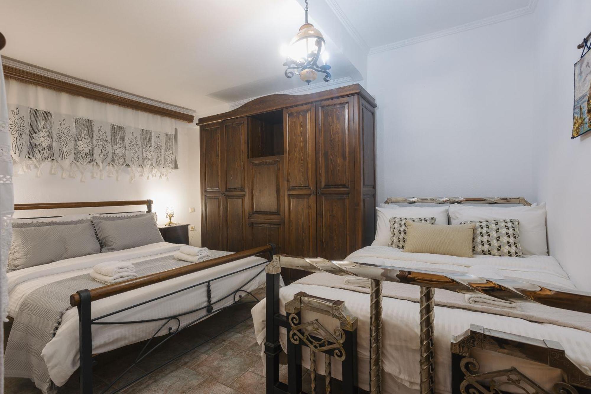 Billiard Home In Trikala エクステリア 写真